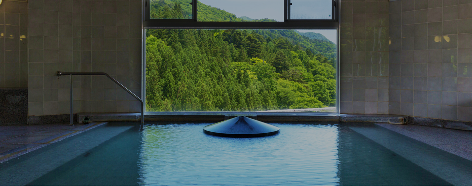 四万グランドホテル